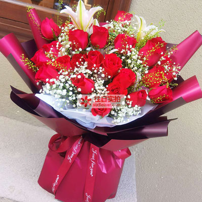 百色30朵红玫瑰百合，做你余生故事里的人