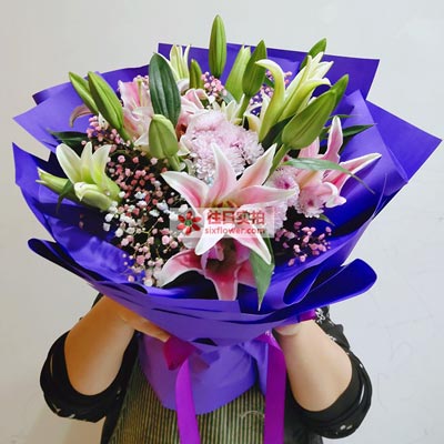 百色6支粉色多头百合，真诚的问候