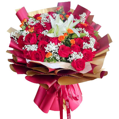 百色33朵红玫瑰百合，爱如同花般绽放
